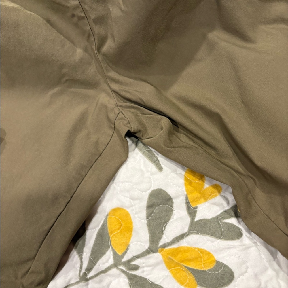 Women's Pull-On Tan Capris - Slim Comfort Fit - Picture 6 of 7